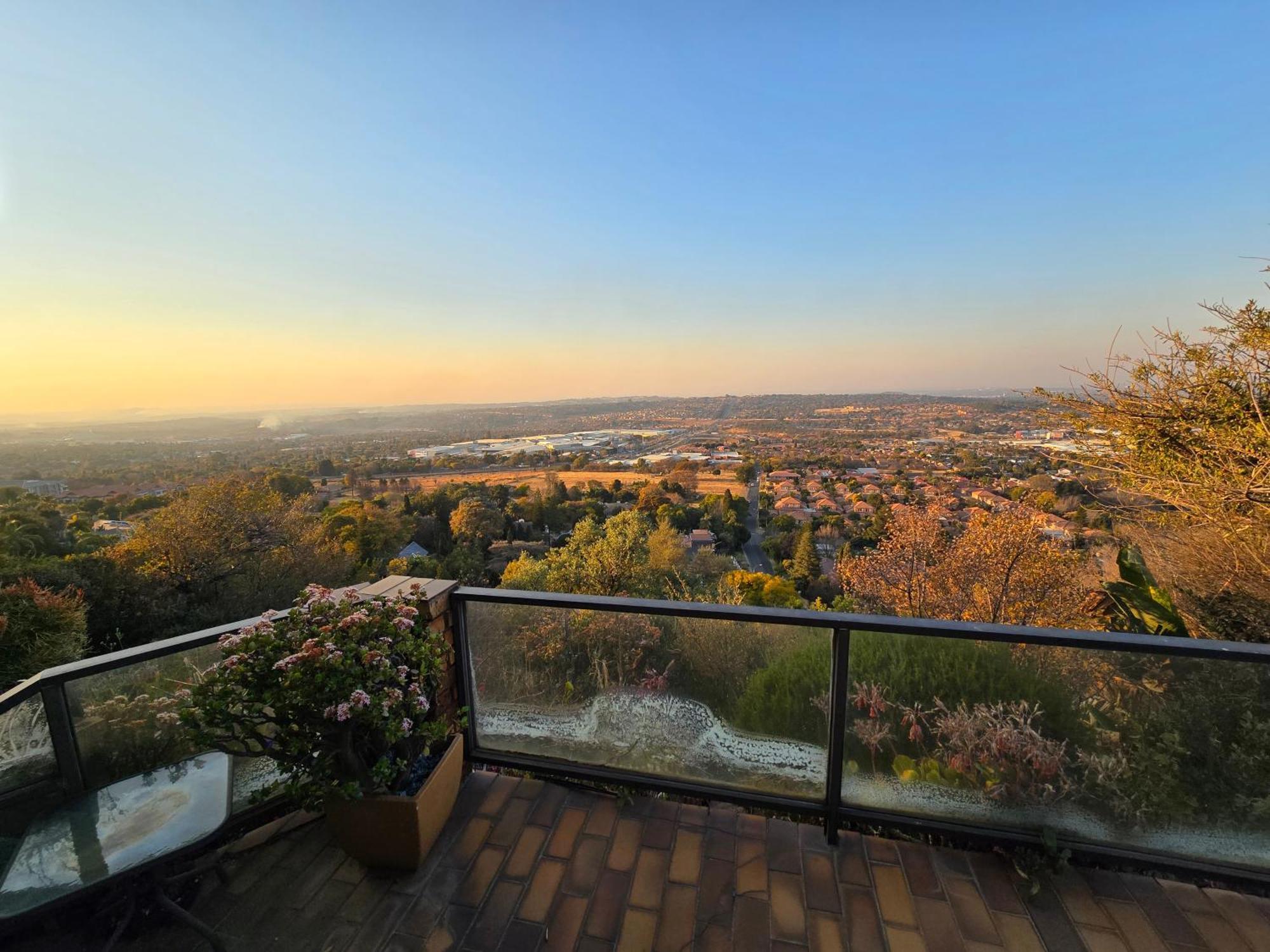 180 Degrees View On The Kloof Villa Randburg Esterno foto